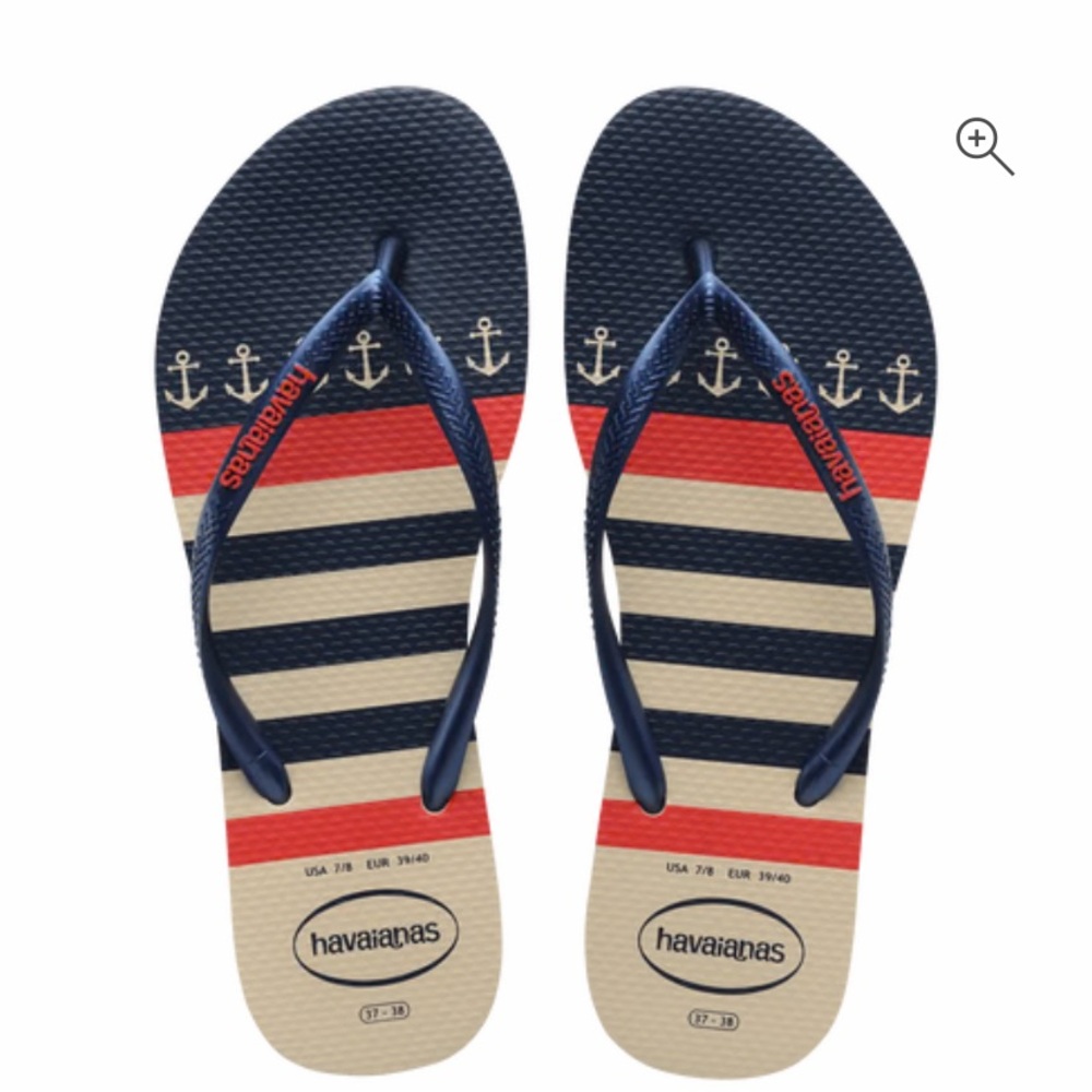Size 6 nautical slim Havaianas flip flops NWT